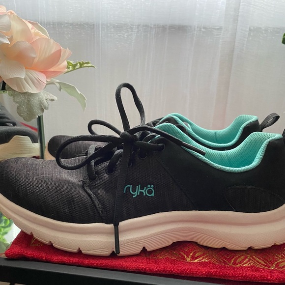 Ryka Woman’s Memory Foam Lace Up Walking Sneakers - Picture 4 of 13